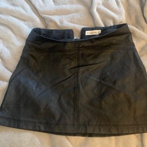 Leather skirt
